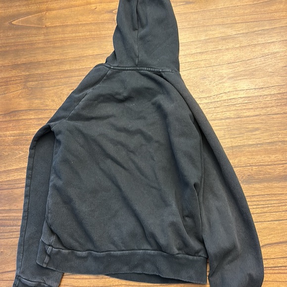 Under Armour Boys black hoodie - Picture 2 of 5